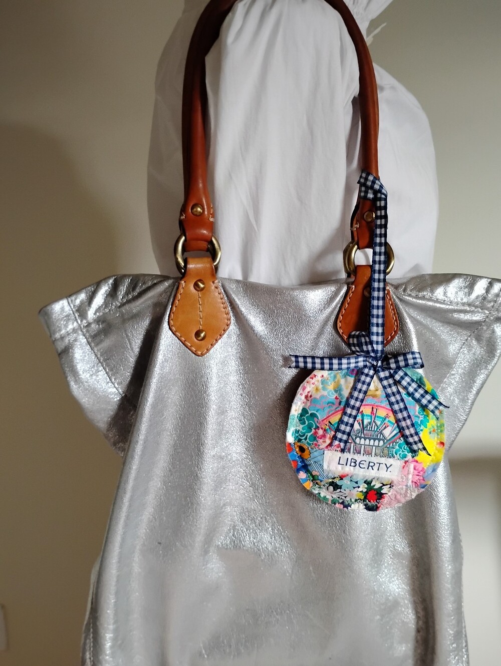 Liberty Art Fabric Tana Lawn Bag Charm Crazy Quilt Patchwork One Of A Kind Logo - Picture 8 of 8